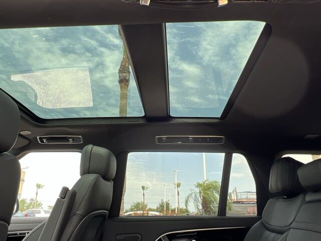 2025 Land Rover Range Rover SE LWB w/3rd Row San Juan TX