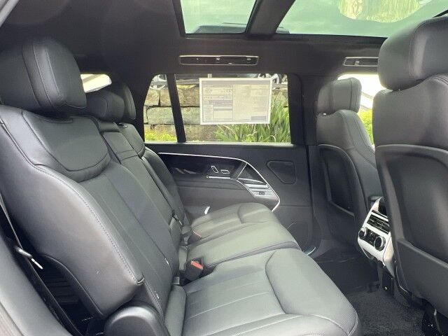 2025 Land Rover Range Rover SE LWB w/3rd Row San Juan TX