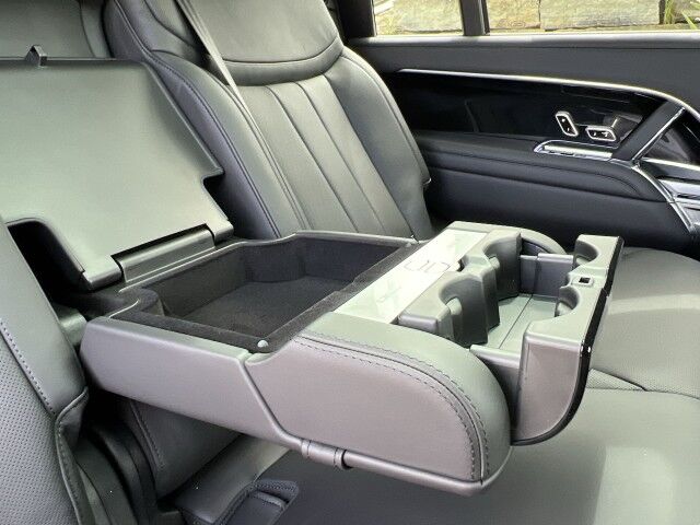 2025 Land Rover Range Rover SE LWB w/3rd Row San Juan TX