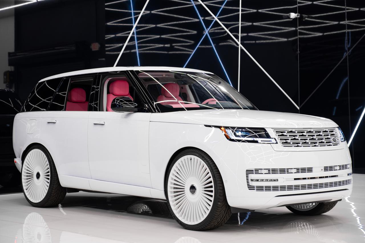 2025 Land Rover Range Rover SE