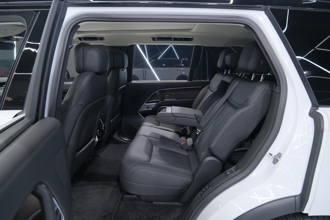 2025 Land Rover Range Rover SE Miami FL