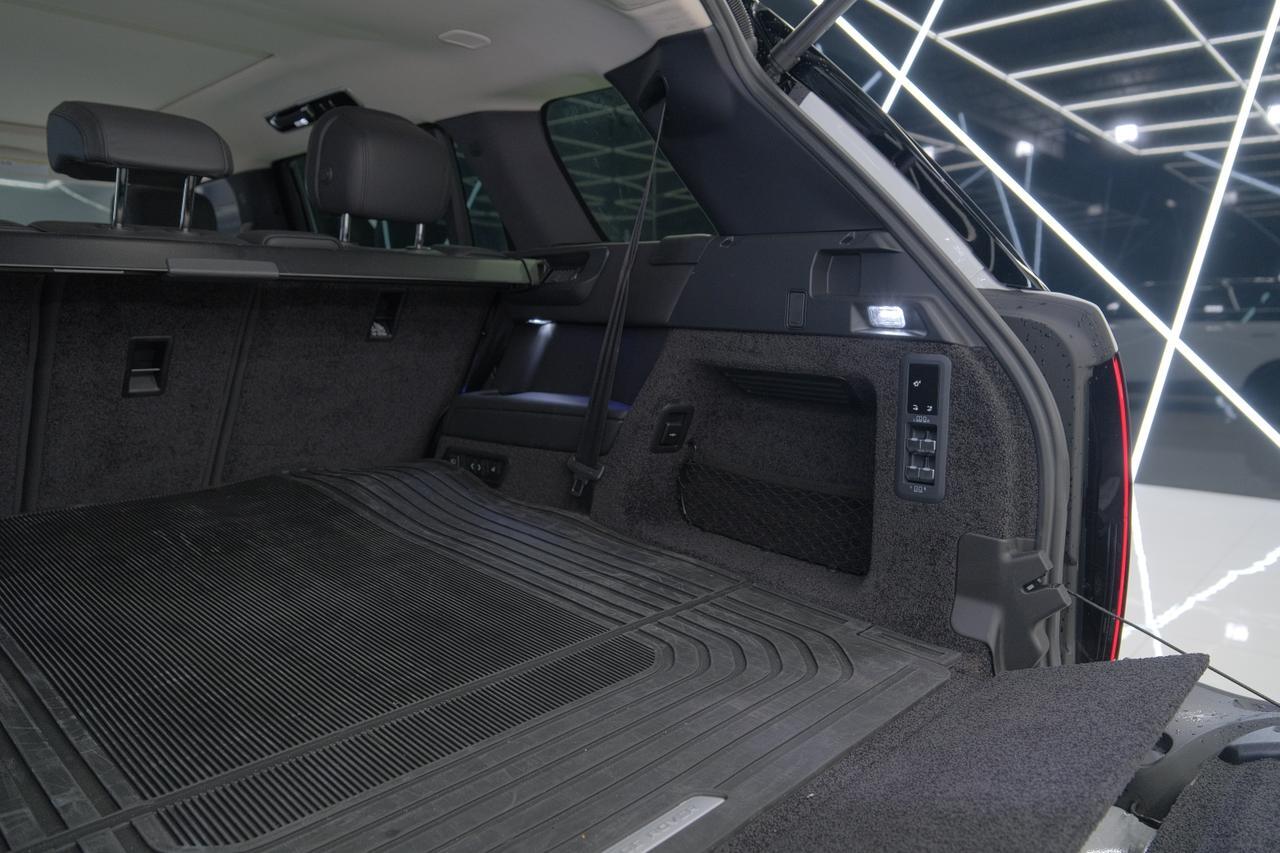 2025 Land Rover Range Rover SE Miami FL