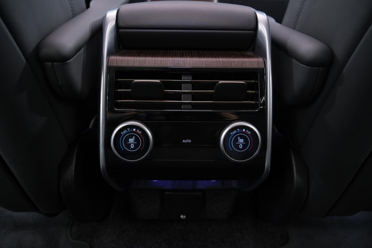 2025 Land Rover Range Rover SE Miami FL