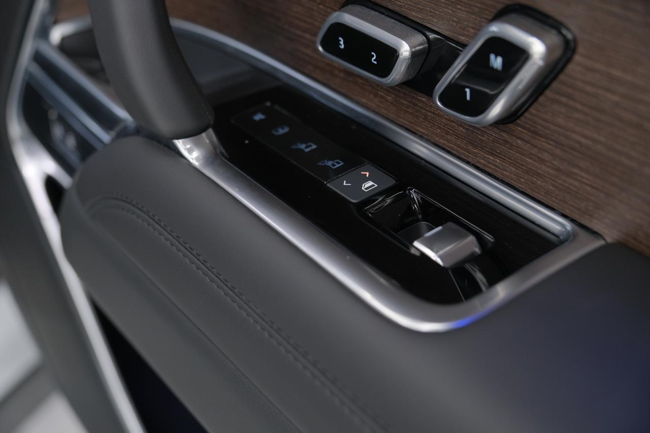 2025 Land Rover Range Rover SE Miami FL