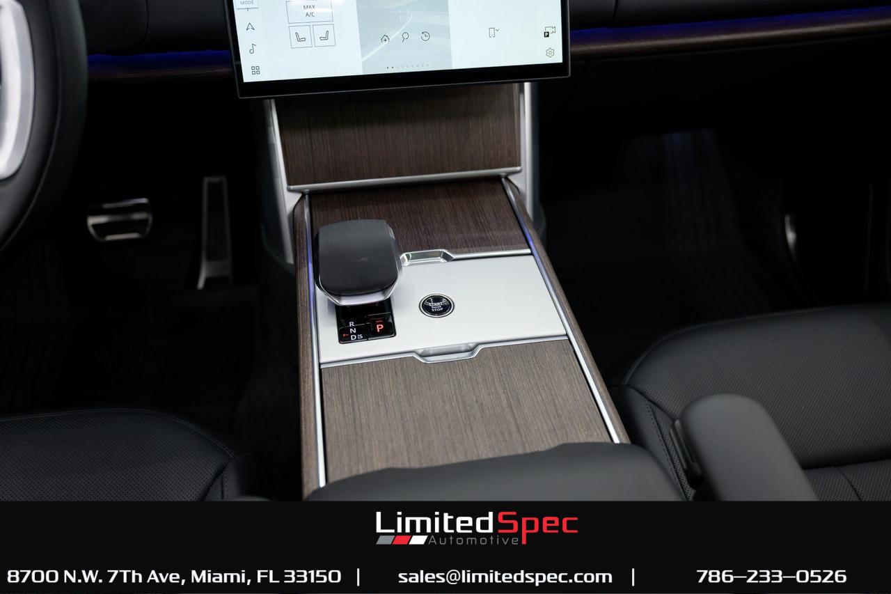 2025 Land Rover Range Rover SE Miami FL