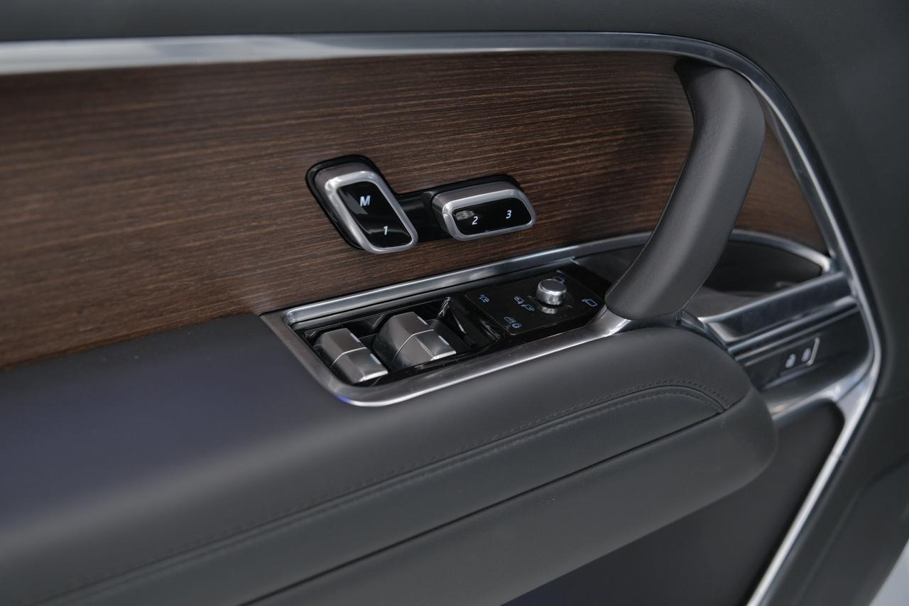 2025 Land Rover Range Rover SE Miami FL