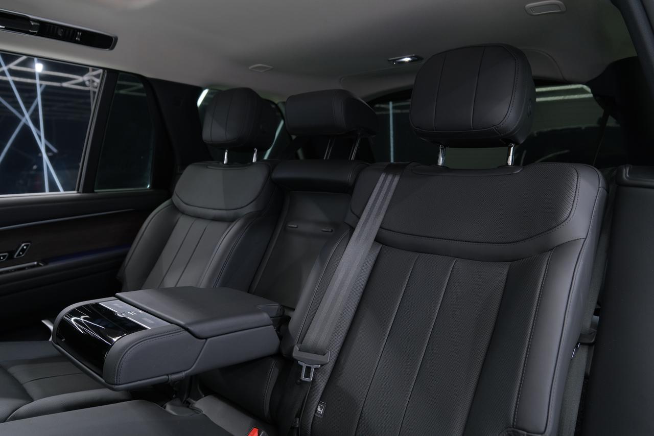 2025 Land Rover Range Rover SE Miami FL