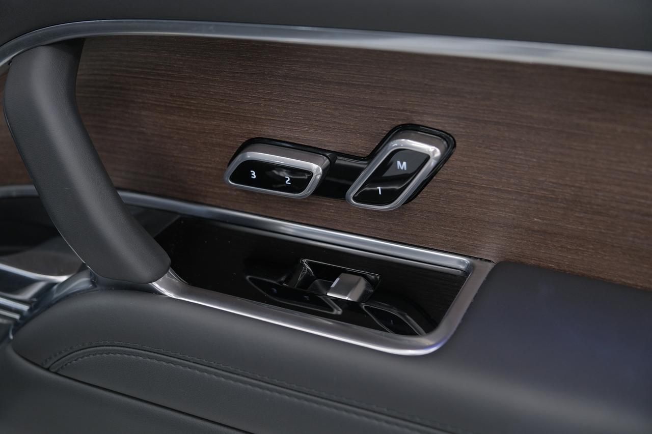 2025 Land Rover Range Rover SE Miami FL