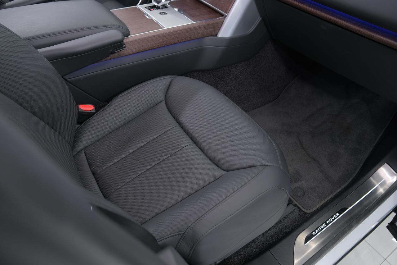 2025 Land Rover Range Rover SE Miami FL