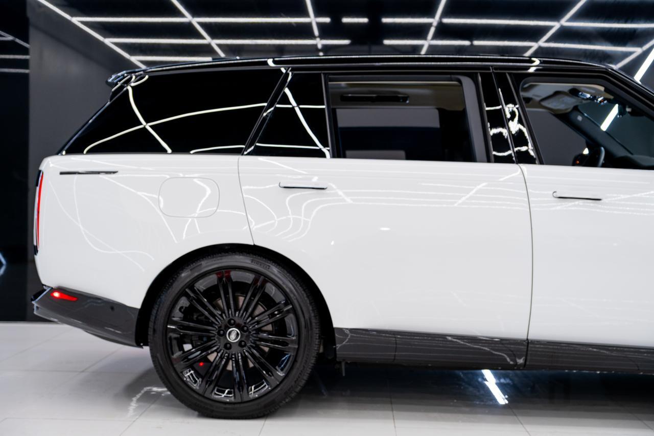 2025 Land Rover Range Rover SE Miami FL