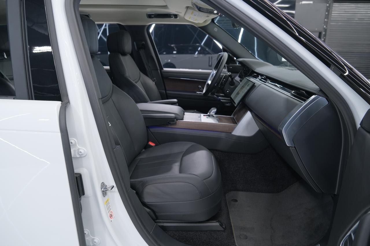 2025 Land Rover Range Rover SE Miami FL