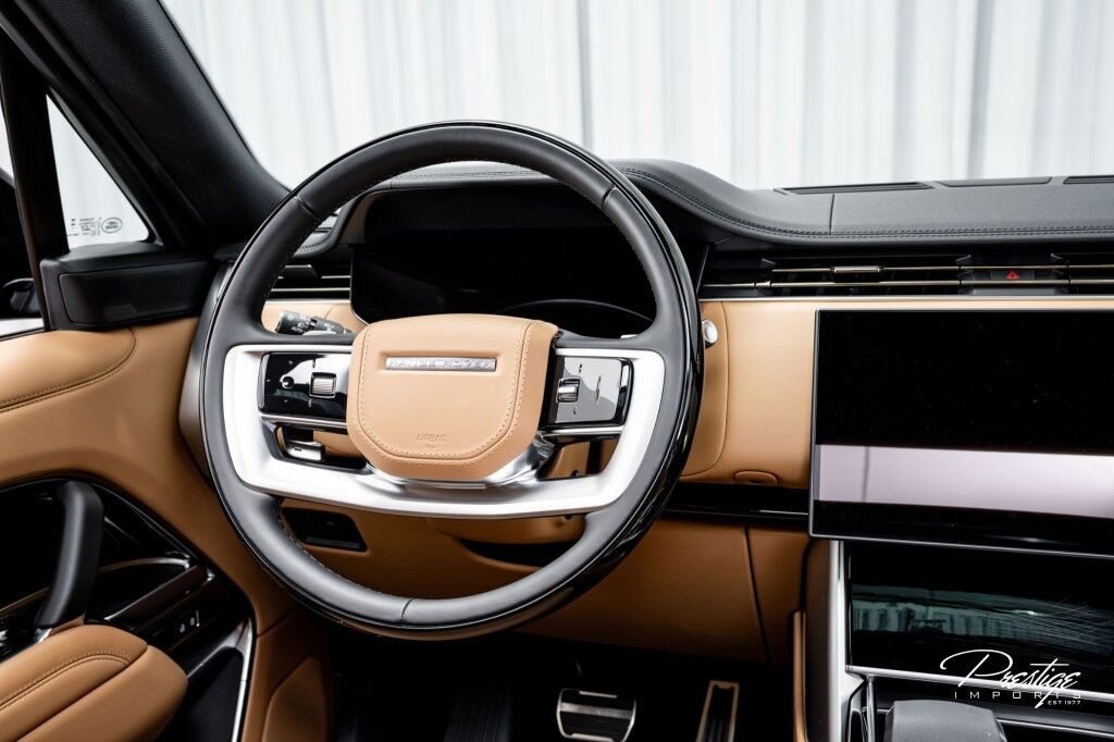 2025 Land Rover Range Rover SE North Miami Beach FL