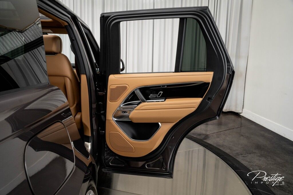 2025 Land Rover Range Rover SE North Miami Beach FL