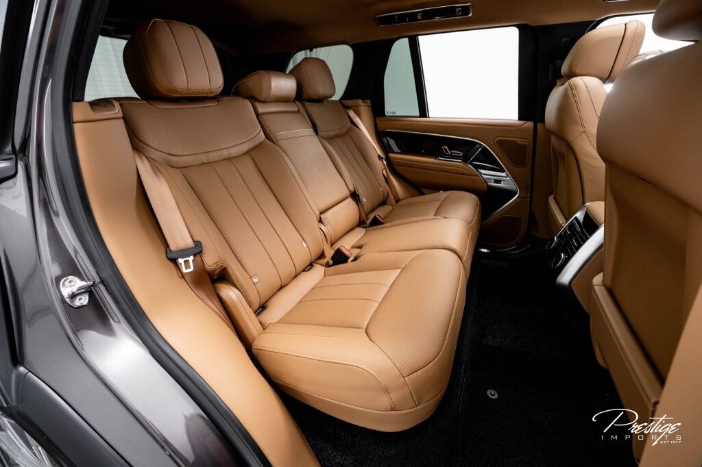 2025 Land Rover Range Rover SE North Miami Beach FL