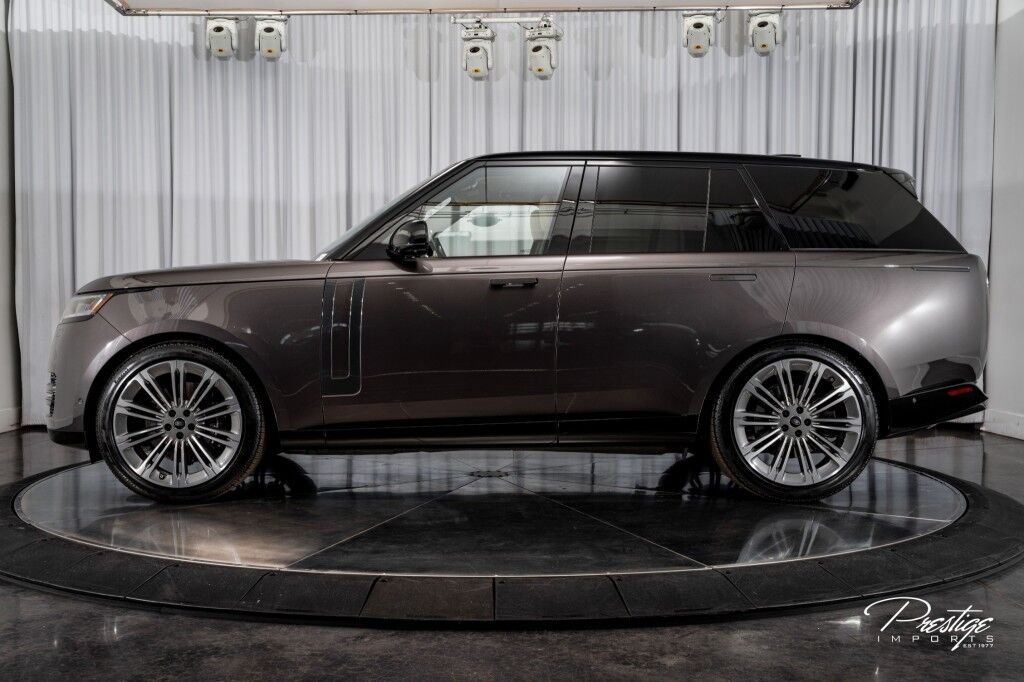 2025 Land Rover Range Rover SE North Miami Beach FL