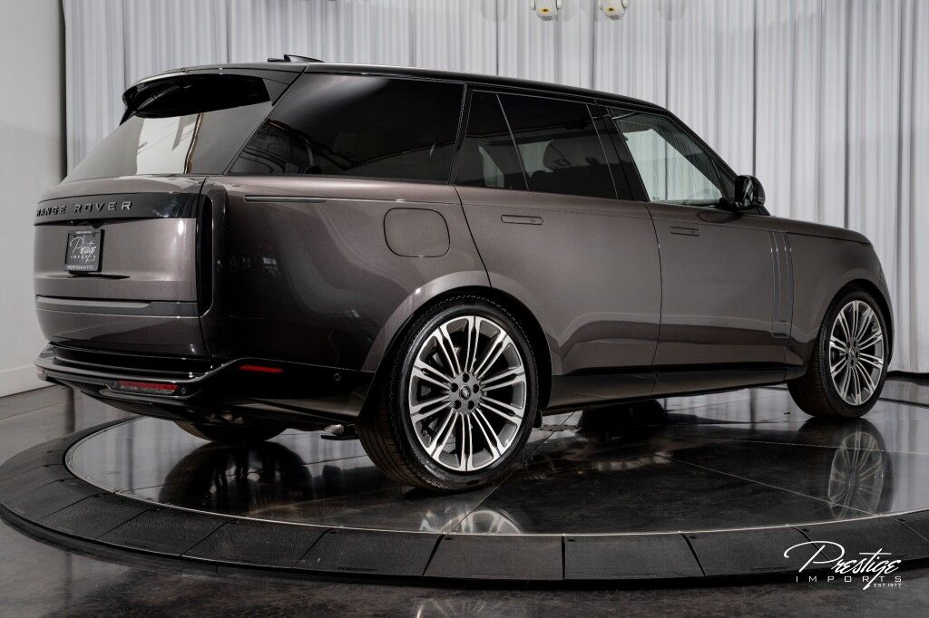 2025 Land Rover Range Rover SE North Miami Beach FL