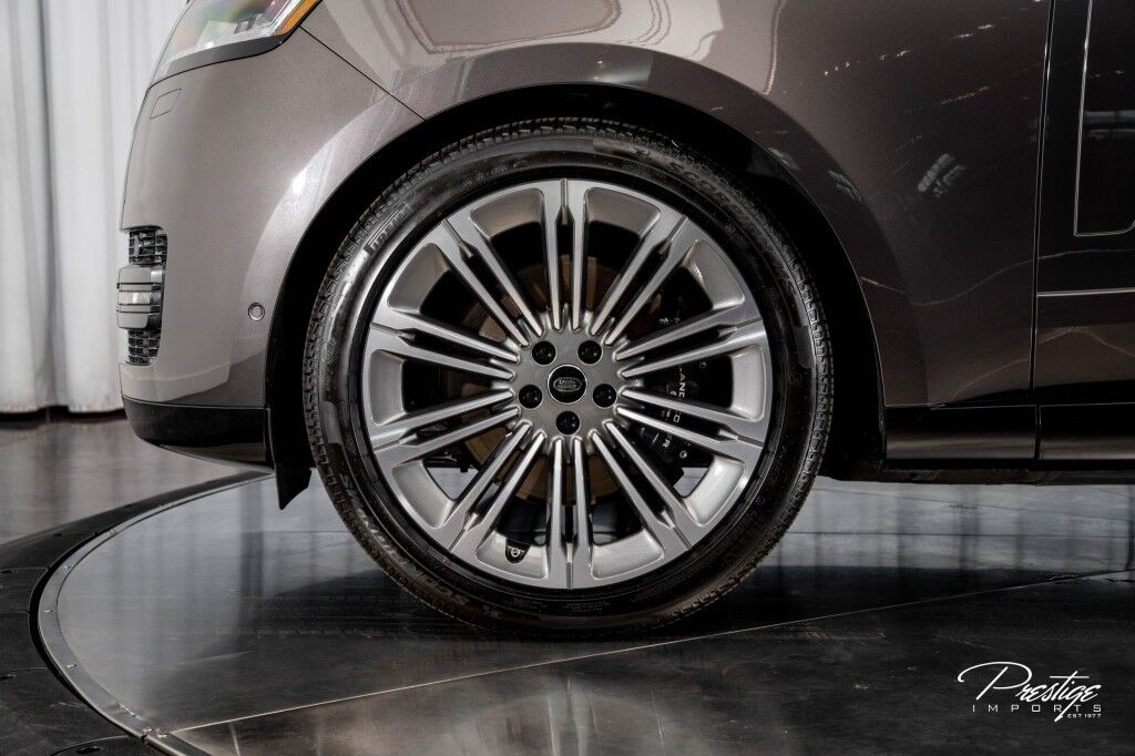 2025 Land Rover Range Rover SE North Miami Beach FL