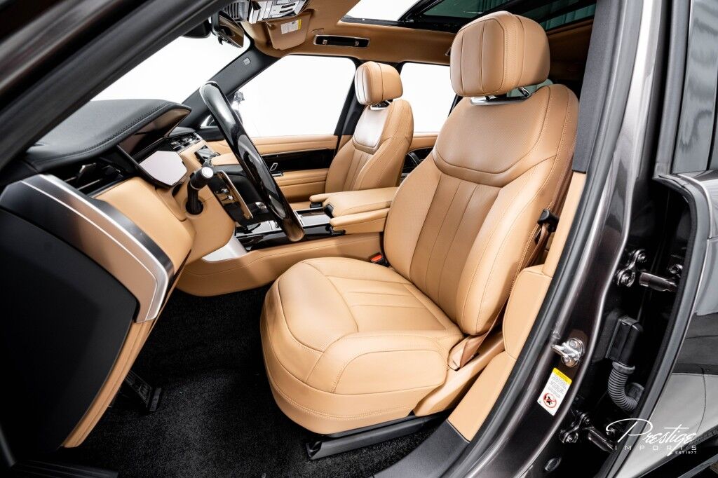 2025 Land Rover Range Rover SE North Miami Beach FL