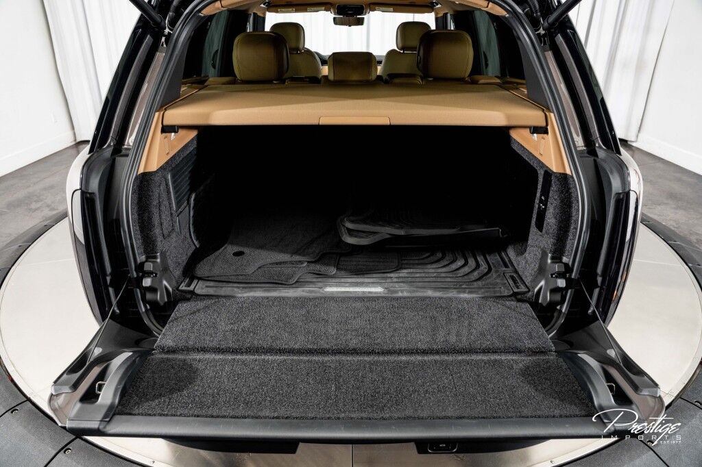 2025 Land Rover Range Rover SE North Miami Beach FL