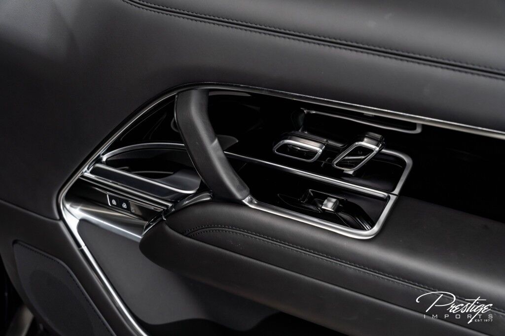 2025 Land Rover Range Rover SE North Miami Beach FL