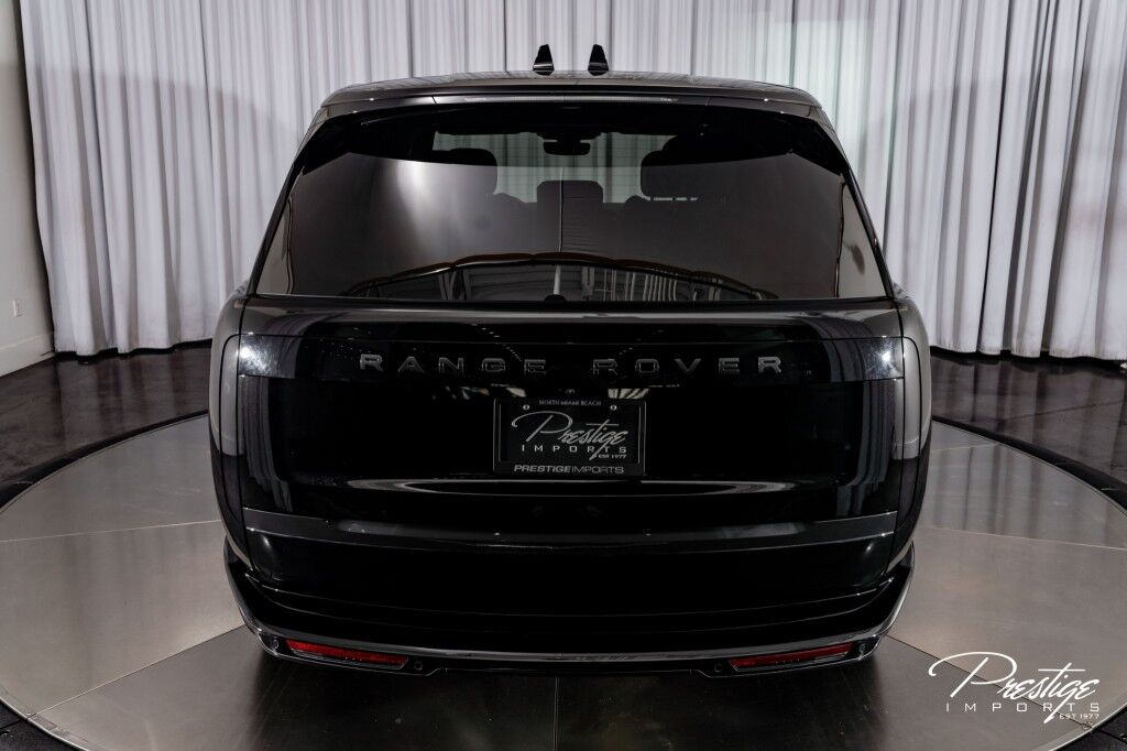 2025 Land Rover Range Rover SE North Miami Beach FL