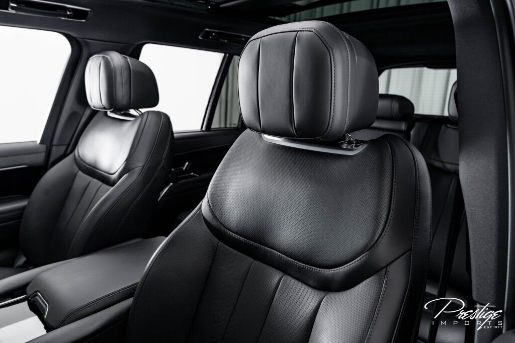 2025 Land Rover Range Rover SE North Miami Beach FL