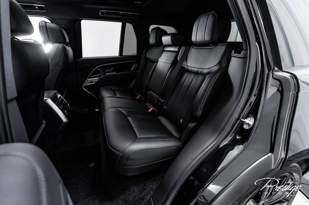 2025 Land Rover Range Rover SE North Miami Beach FL