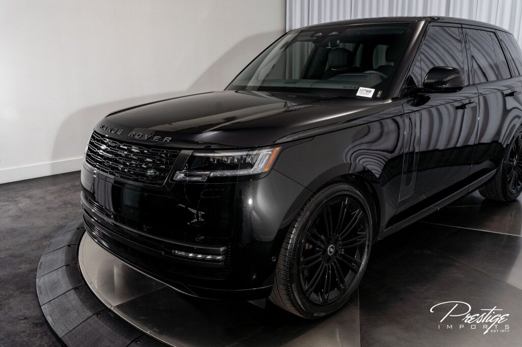 2025 Land Rover Range Rover SE North Miami Beach FL