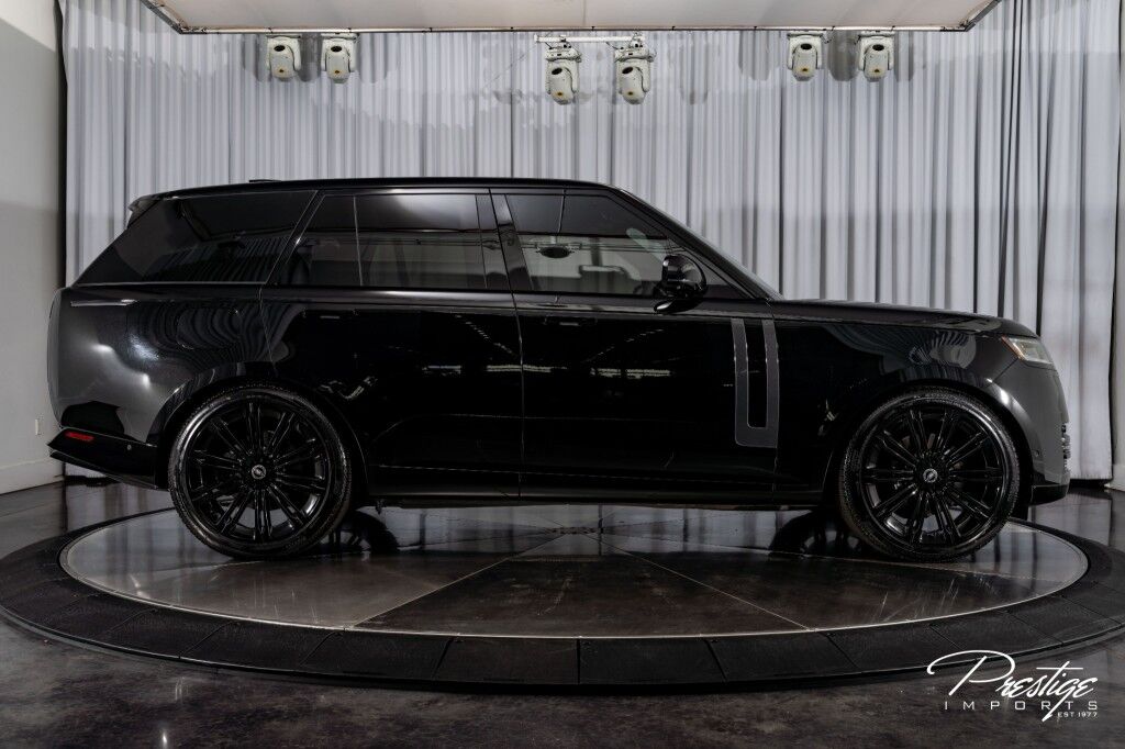 2025 Land Rover Range Rover SE North Miami Beach FL