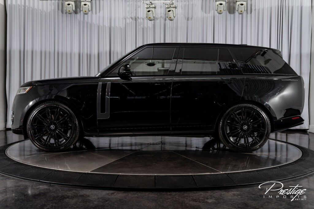 2025 Land Rover Range Rover SE North Miami Beach FL