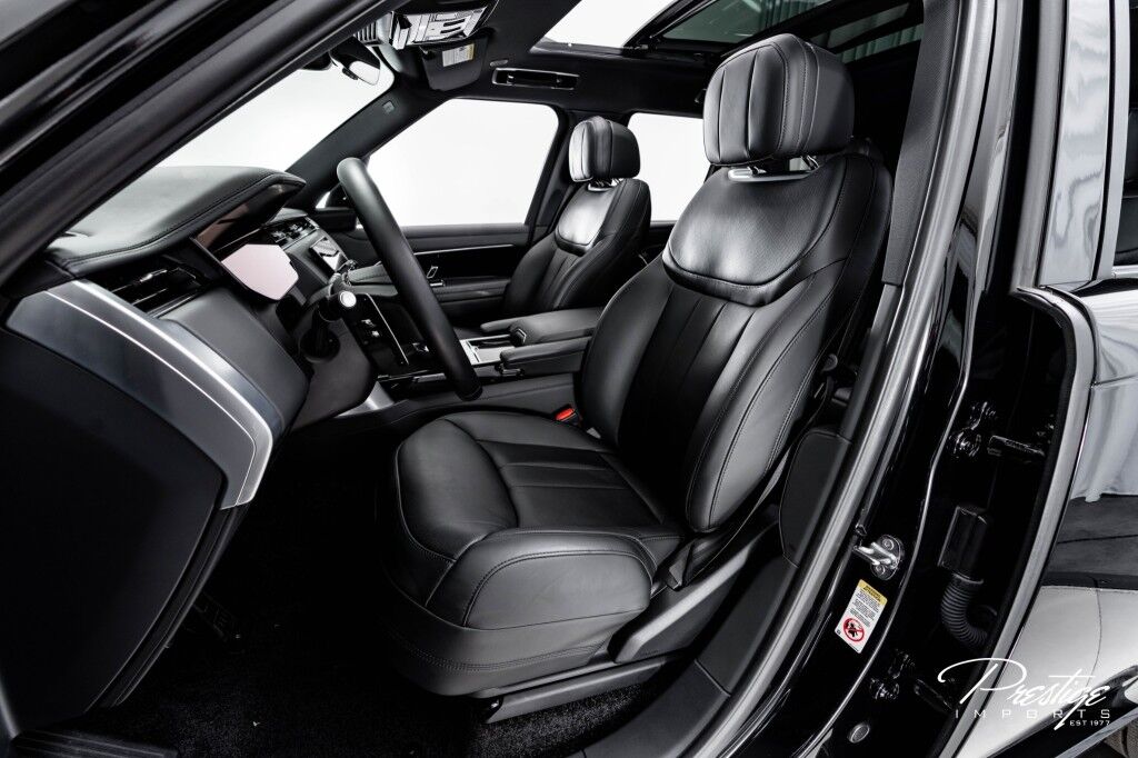2025 Land Rover Range Rover SE North Miami Beach FL