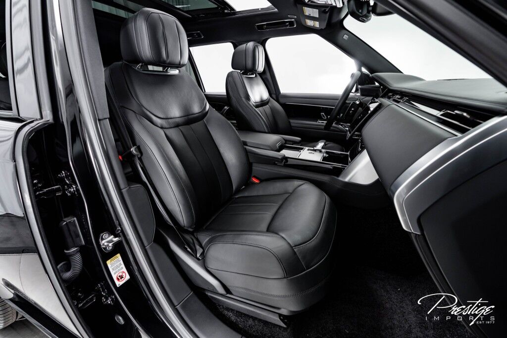 2025 Land Rover Range Rover SE North Miami Beach FL