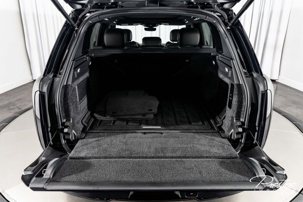 2025 Land Rover Range Rover SE North Miami Beach FL