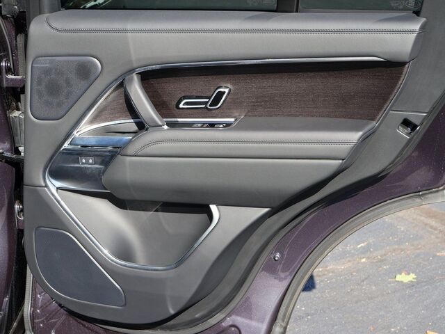 2025 Land Rover Range Rover SE Oshkosh WI