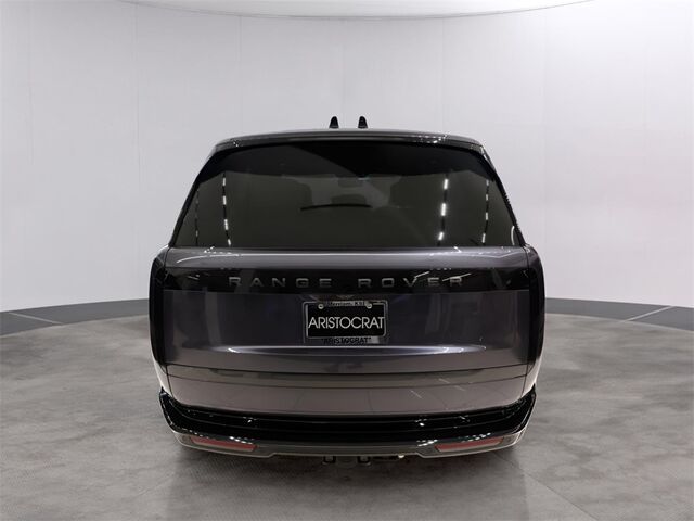 2025 Land Rover Range Rover SE Oshkosh WI