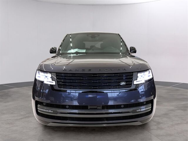 2025 Land Rover Range Rover SE Oshkosh WI