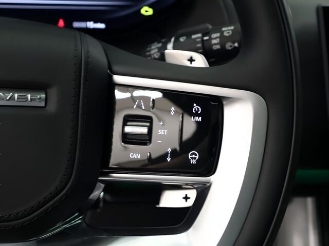 2025 Land Rover Range Rover SE Oshkosh WI