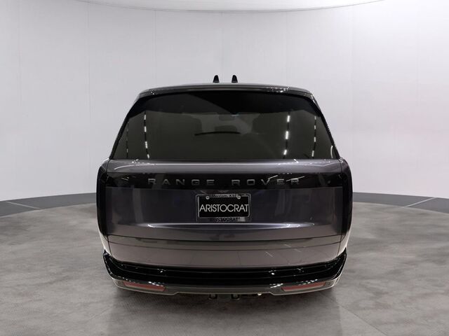 2025 Land Rover Range Rover SE Oshkosh WI