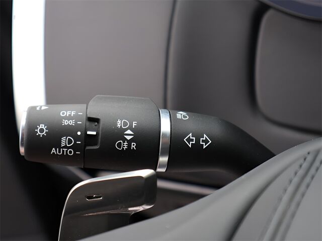 2025 Land Rover Range Rover SE Oshkosh WI