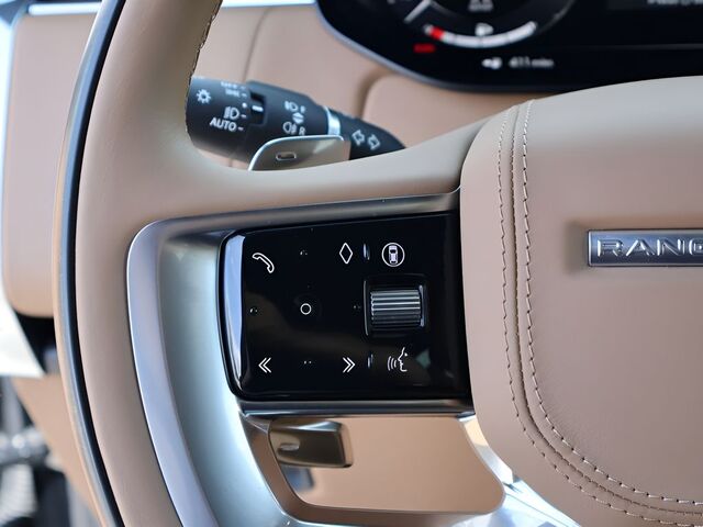 2025 Land Rover Range Rover SE Oshkosh WI