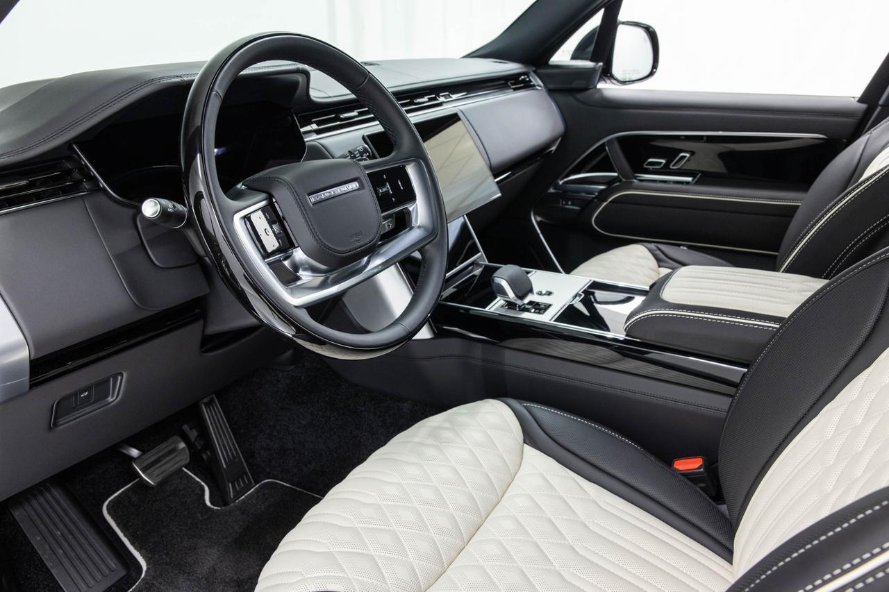 2025 Land Rover Range Rover SE SWB Danville VA