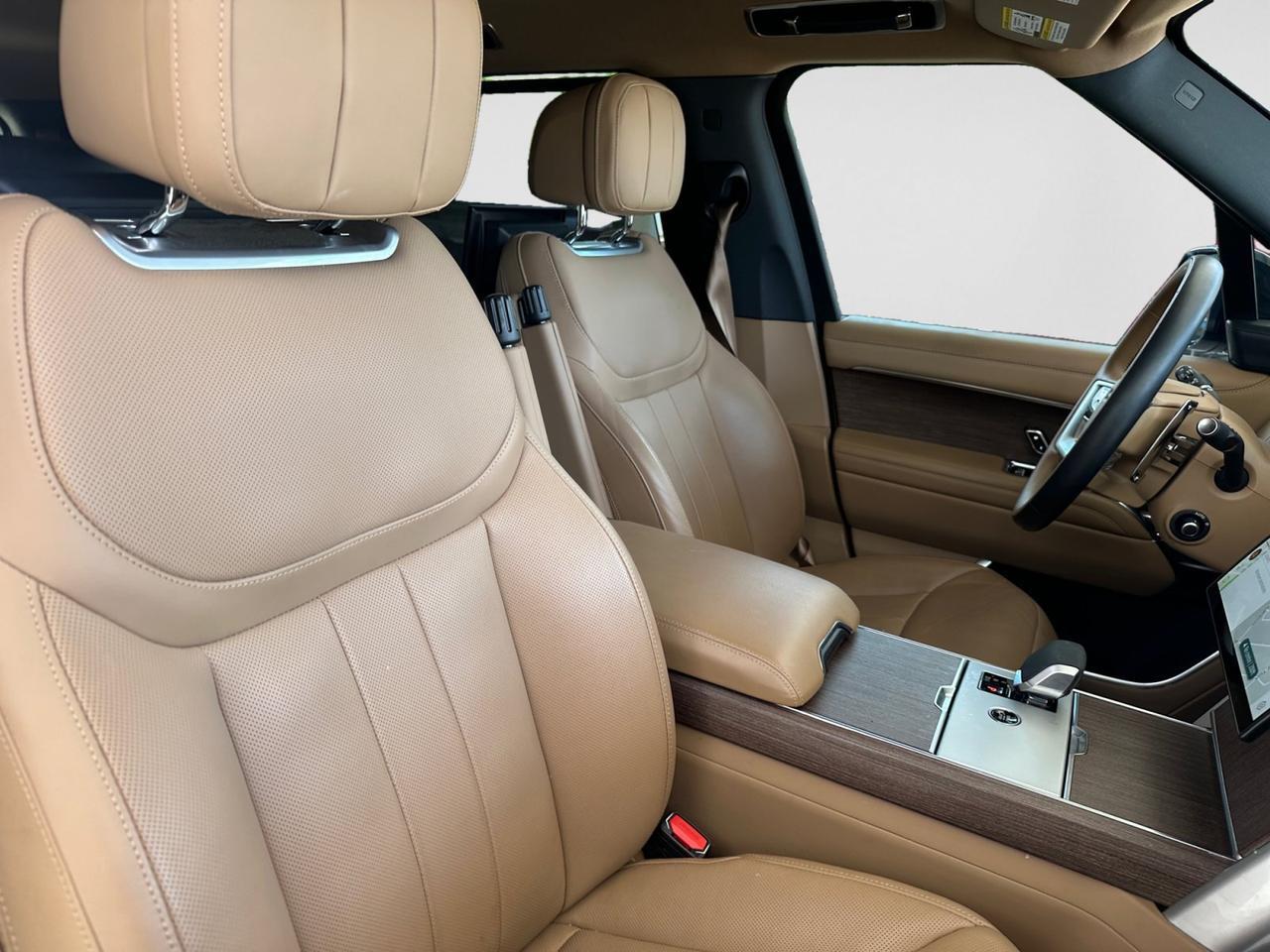 2025 Land Rover Range Rover SE  Selma TX