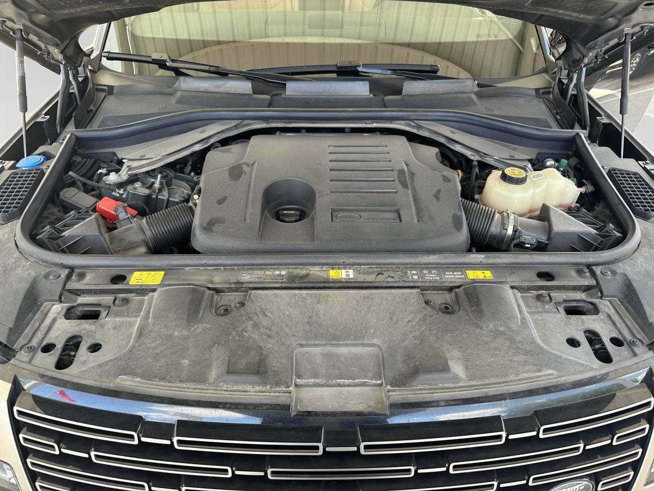 2025 Land Rover Range Rover SE  Selma TX