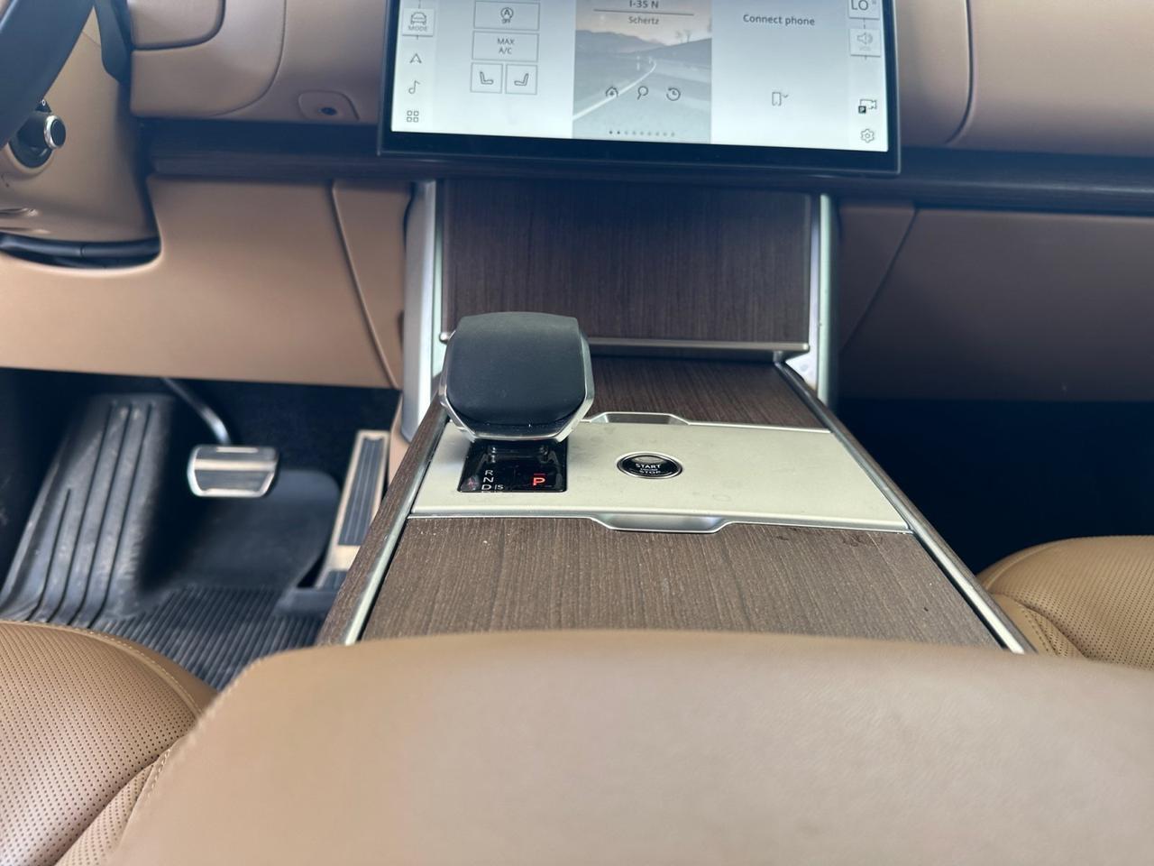 2025 Land Rover Range Rover SE  Selma TX