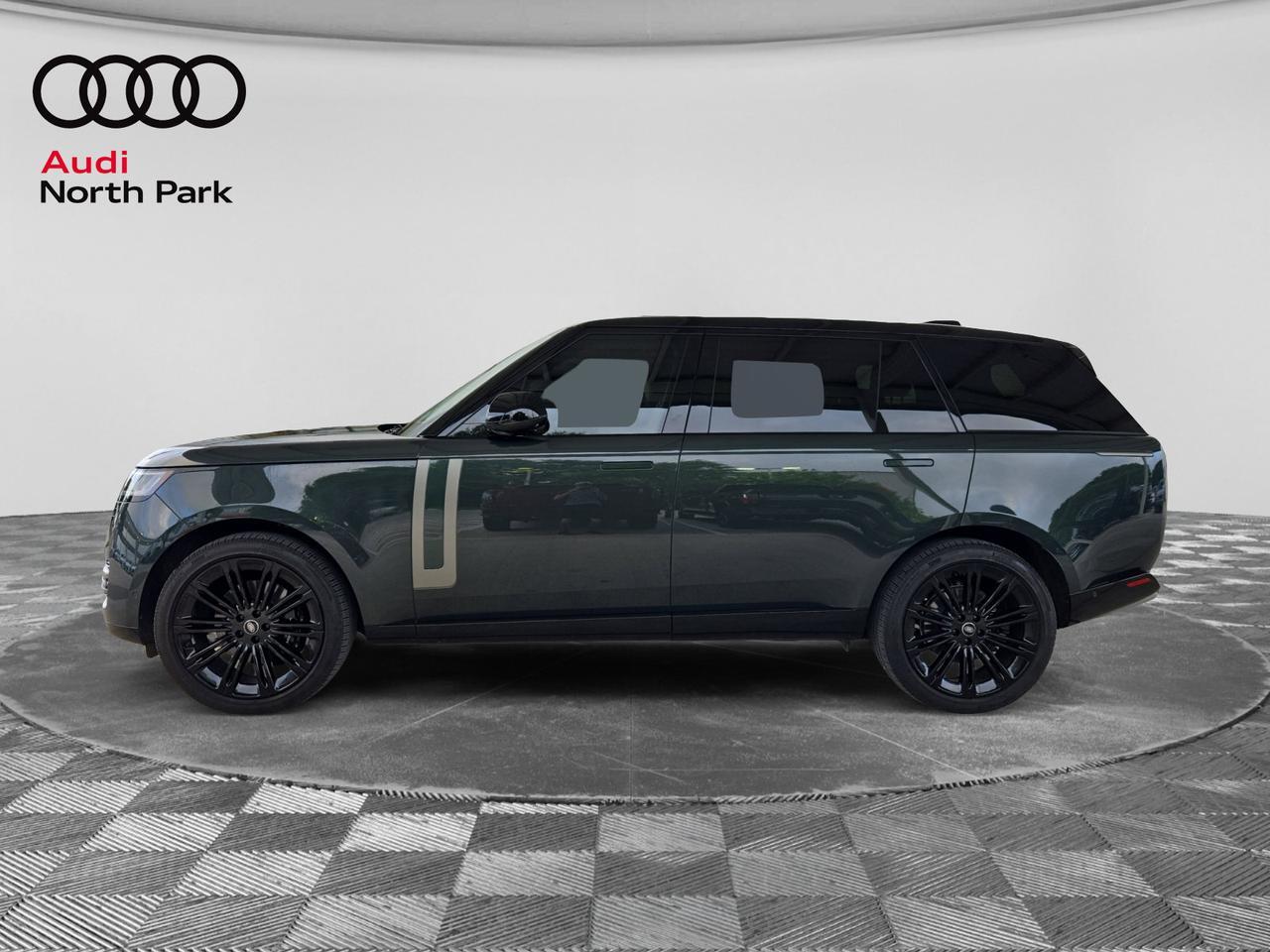 2025 Land Rover Range Rover SE