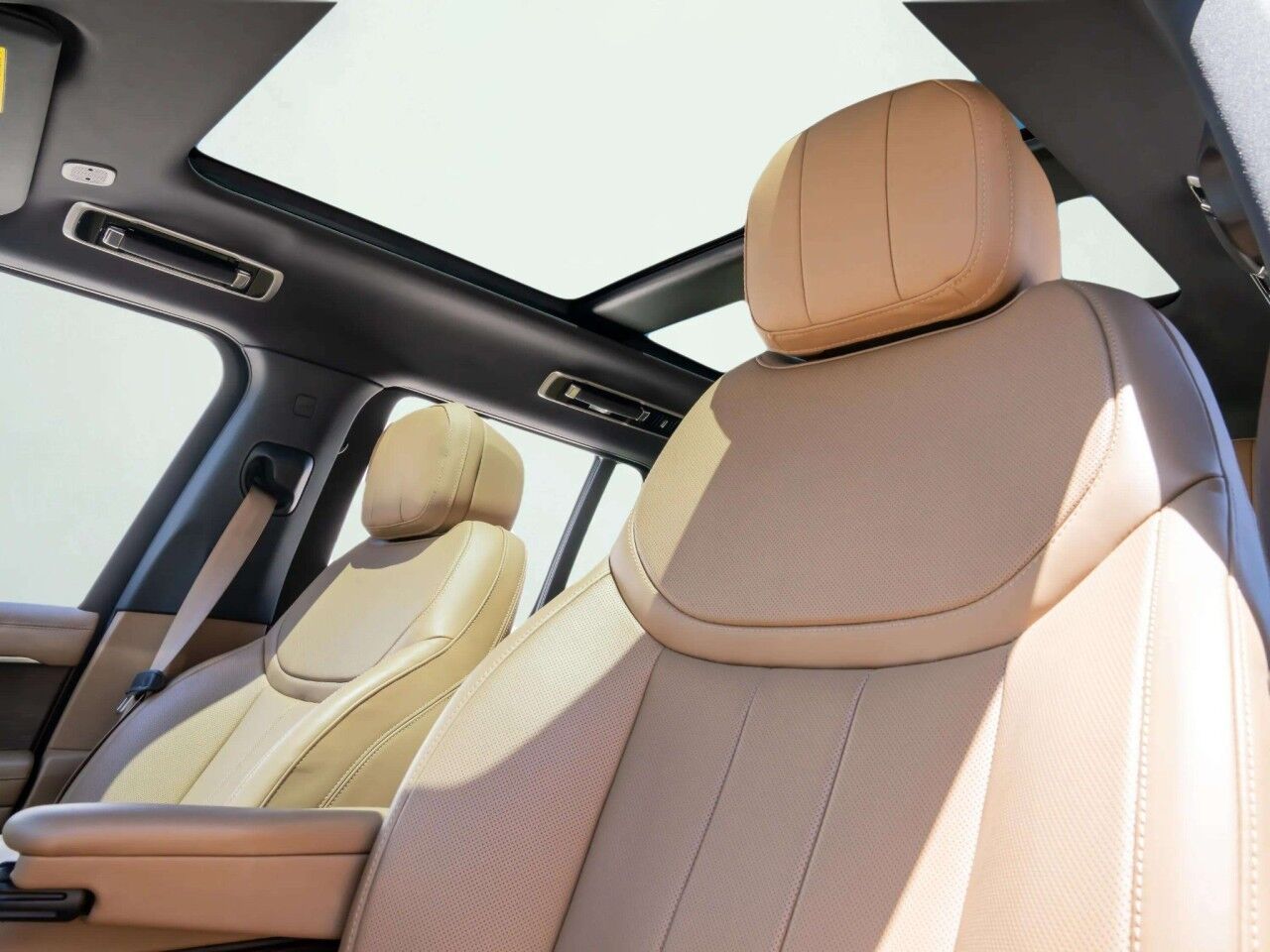 2025 Land Rover Range Rover SE San Antonio TX