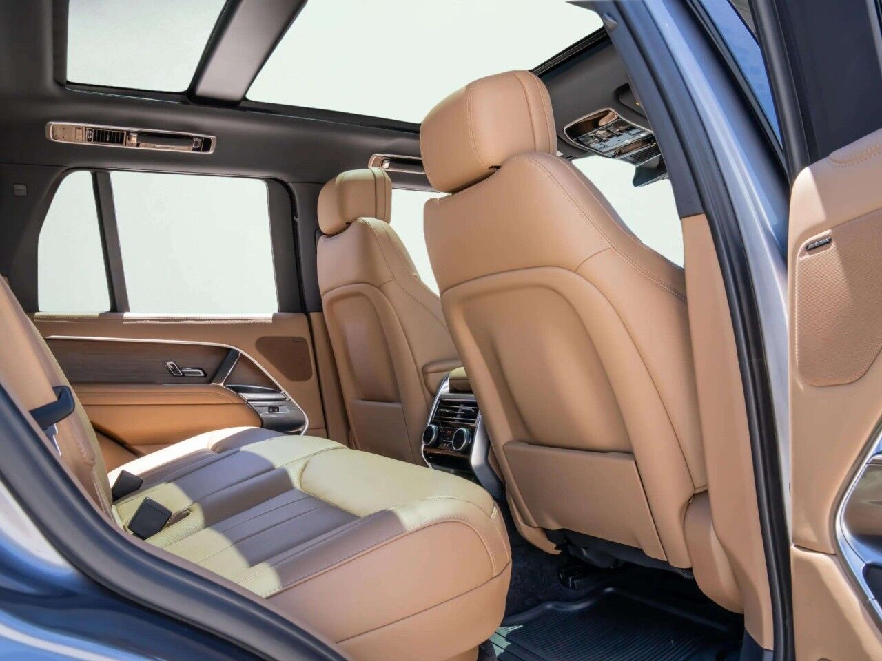 2025 Land Rover Range Rover SE San Antonio TX
