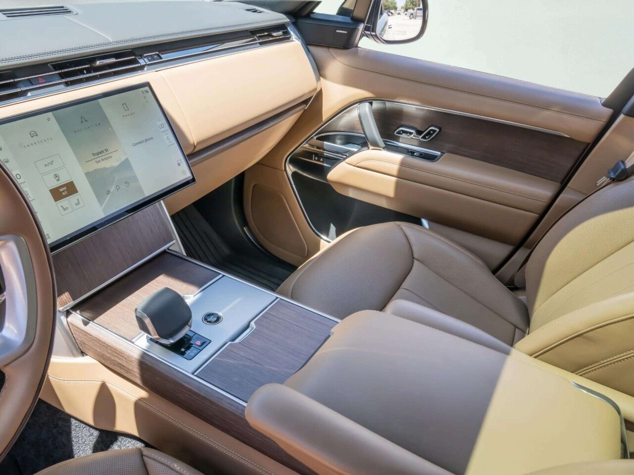 2025 Land Rover Range Rover SE San Antonio TX