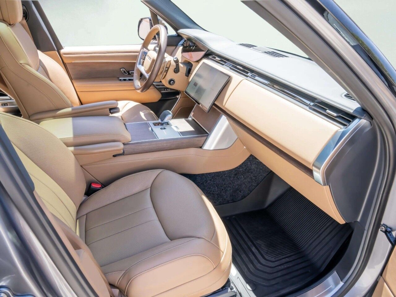 2025 Land Rover Range Rover SE San Antonio TX
