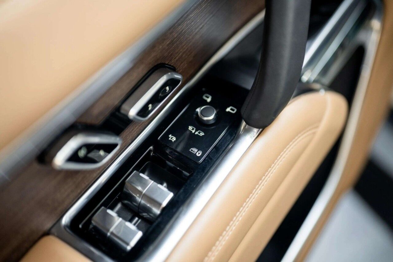 2025 Land Rover Range Rover SE San Antonio TX
